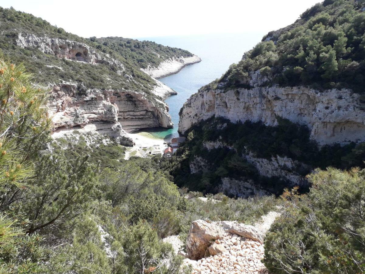 Holiday Home Stiniva Vis Kültér fotó